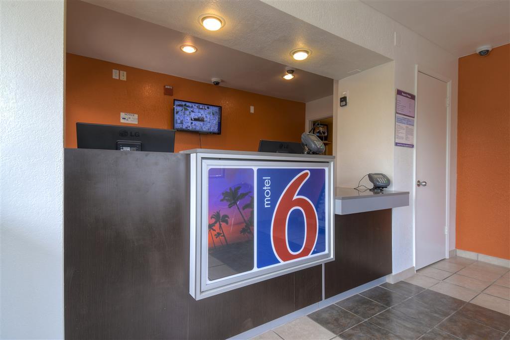 Motel 6-Baldwin Park, Ca - Los Angeles לוגו תמונה